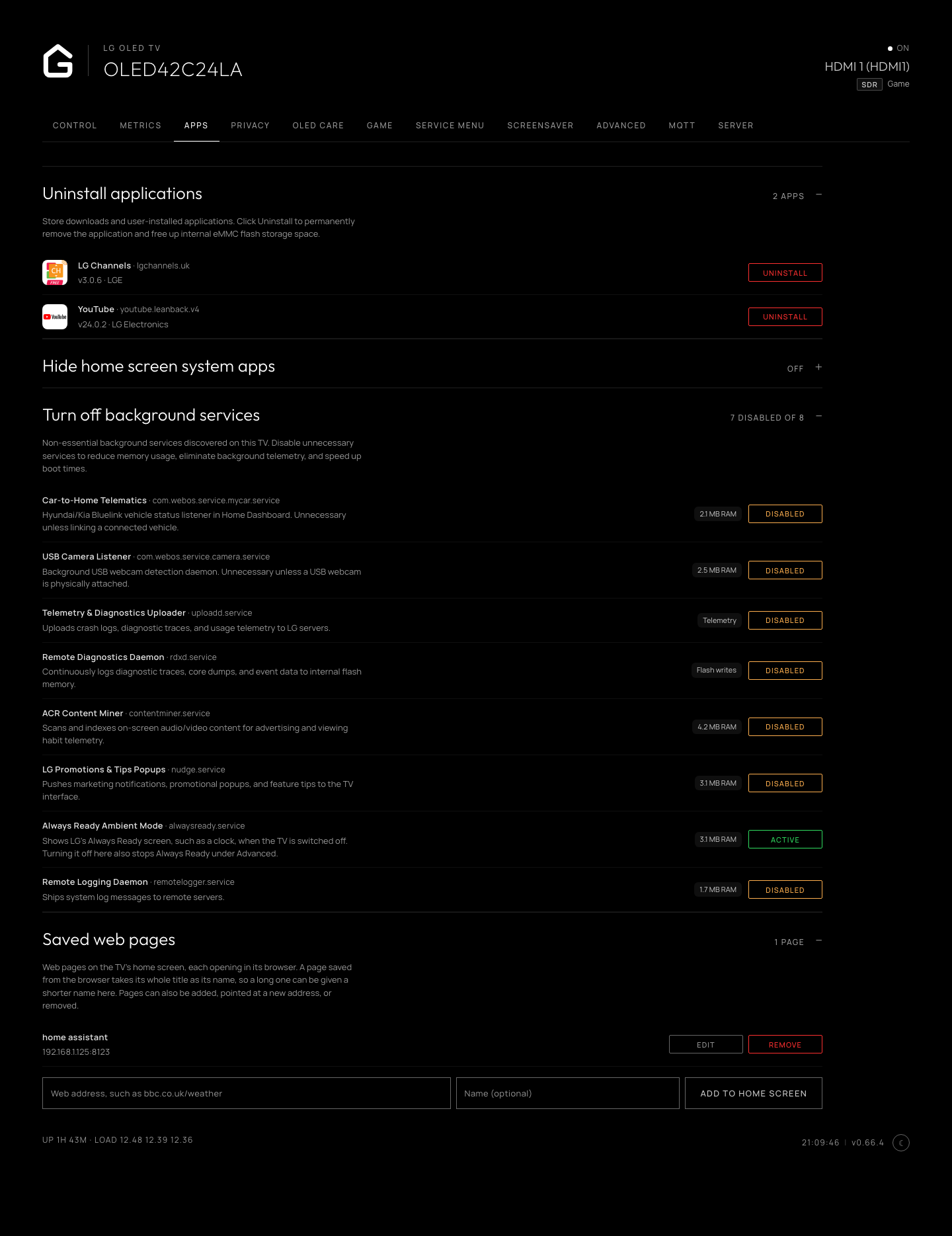 Apps tab: installed applications with uninstall actions, background services switched off, and saved web pages